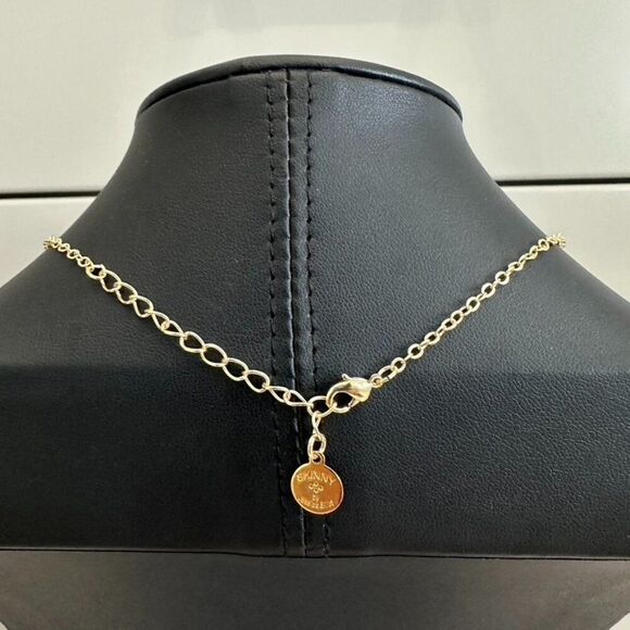 Jessica Elliot 14K Gold Plated MAMA Spell Out Necklace - Mom - Picture 3 of 5